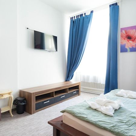 Ostarrichi Hotel Bécs Kültér fotó